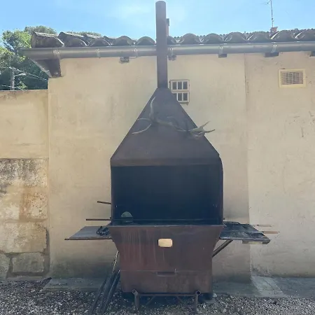 Dans Ancien Moulin Bellegarde (Gard)